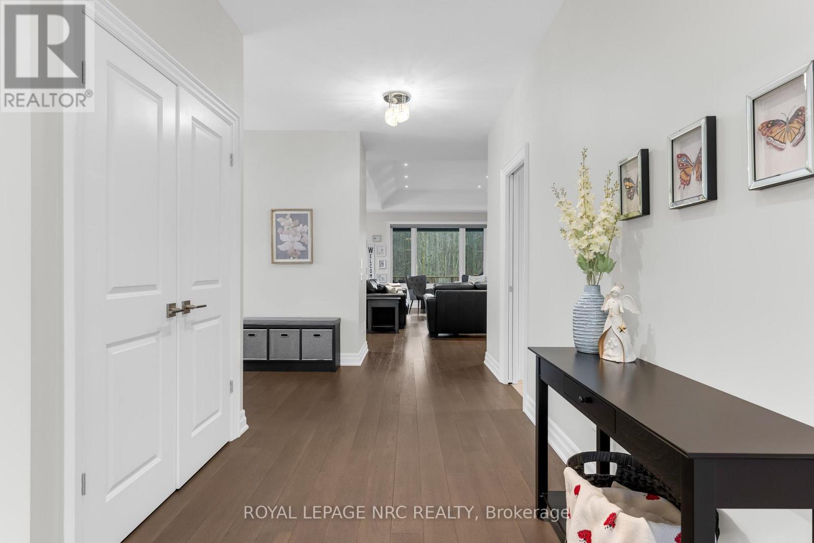 2 Mcfarland Street, Thorold, Ontario  L2V 0J2 - Photo 3 - X12969864