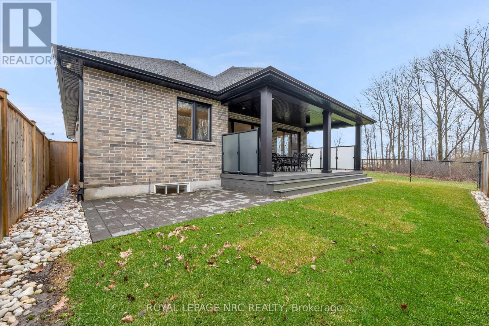 2 Mcfarland Street, Thorold, Ontario  L2V 0J2 - Photo 38 - X12969864