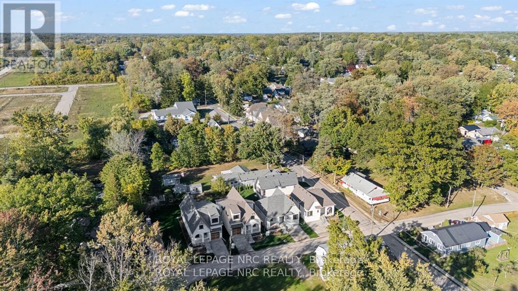 281 Elmwood Avenue, Fort Erie, Ontario  L0S 1B0 - Photo 18 - X12969896