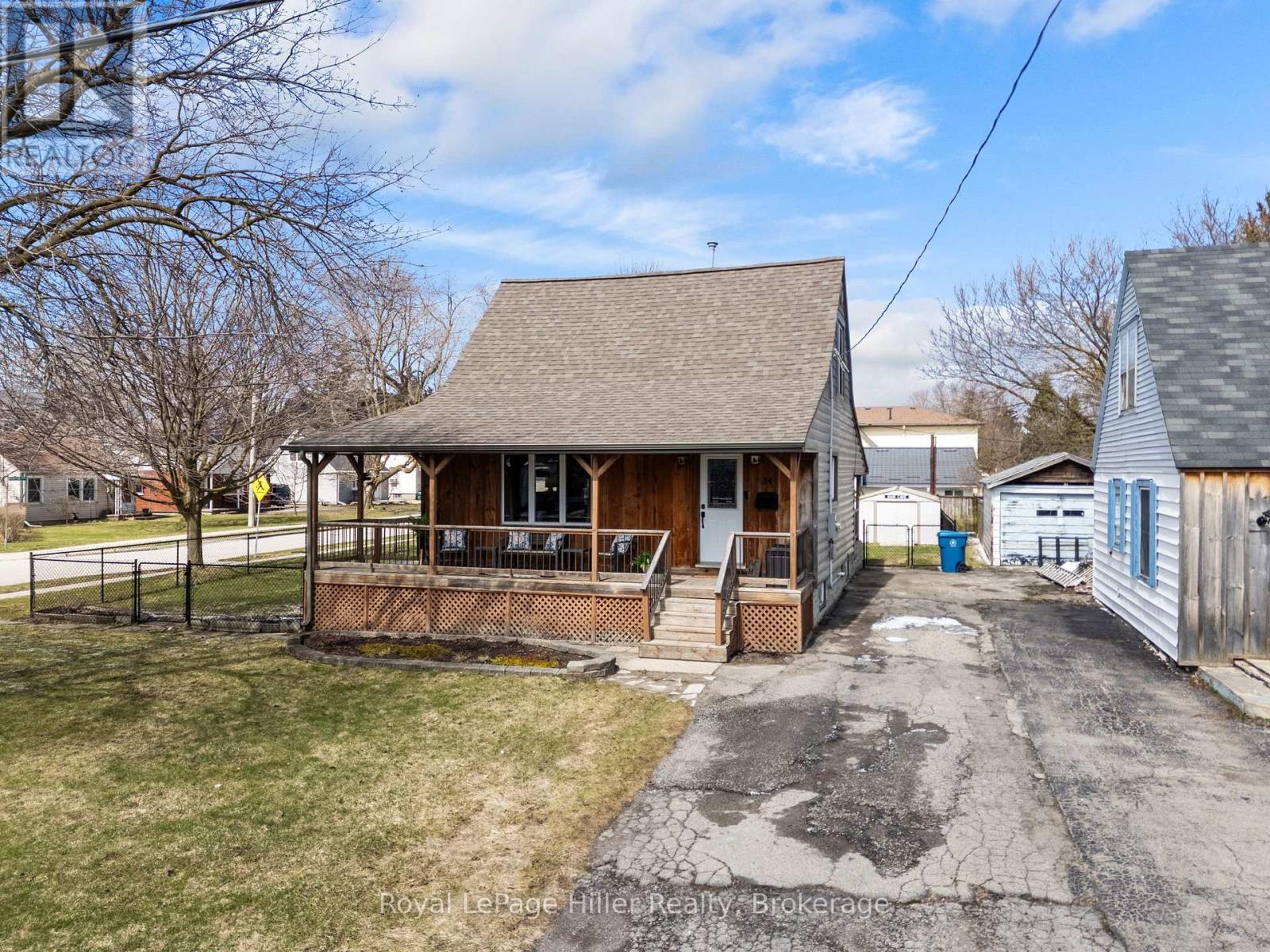 34 Arden Park, Stratford, Ontario  N5A 3E3 - Photo 3 - X12969514