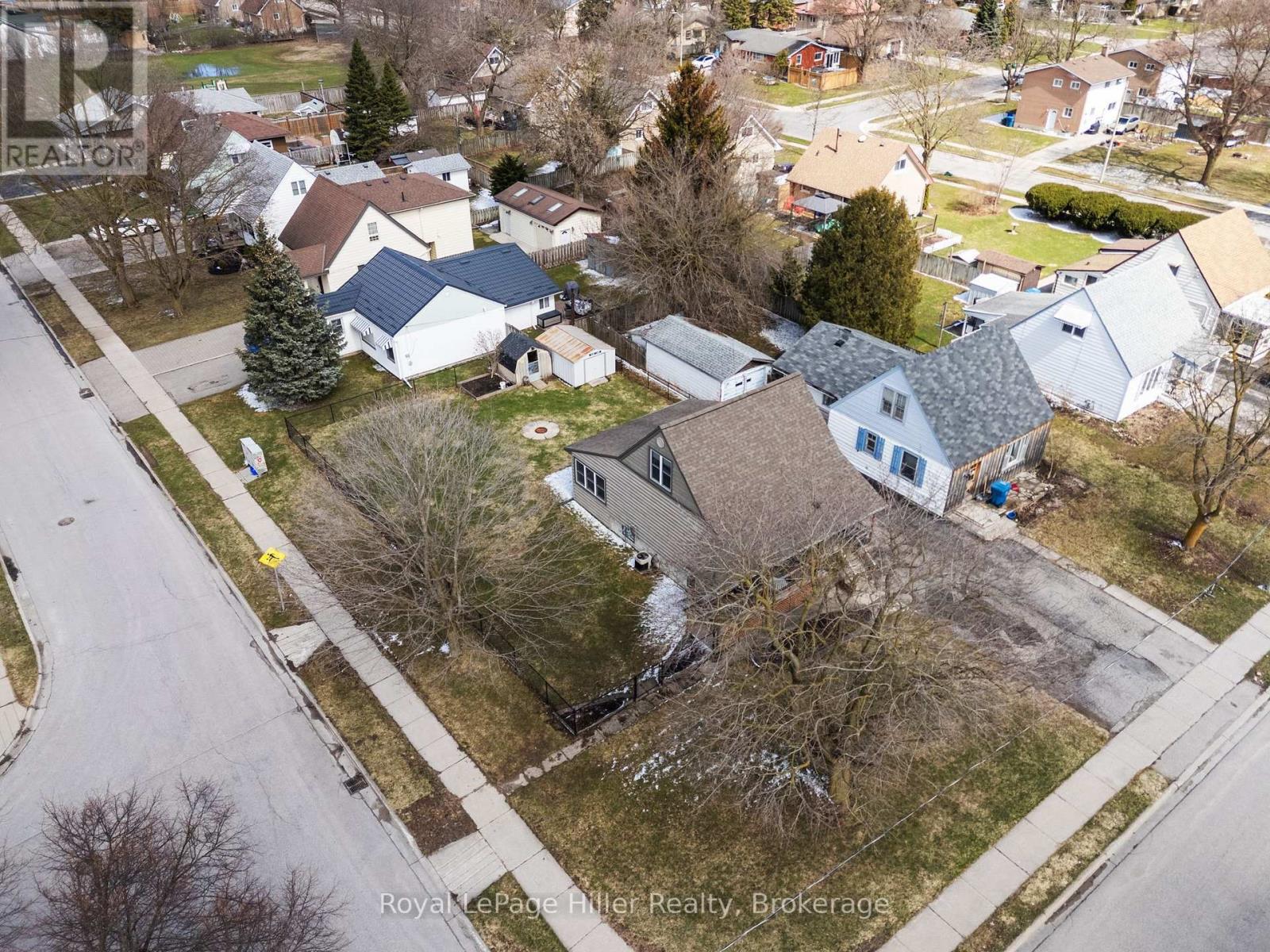 34 Arden Park, Stratford, Ontario  N5A 3E3 - Photo 40 - X12969514