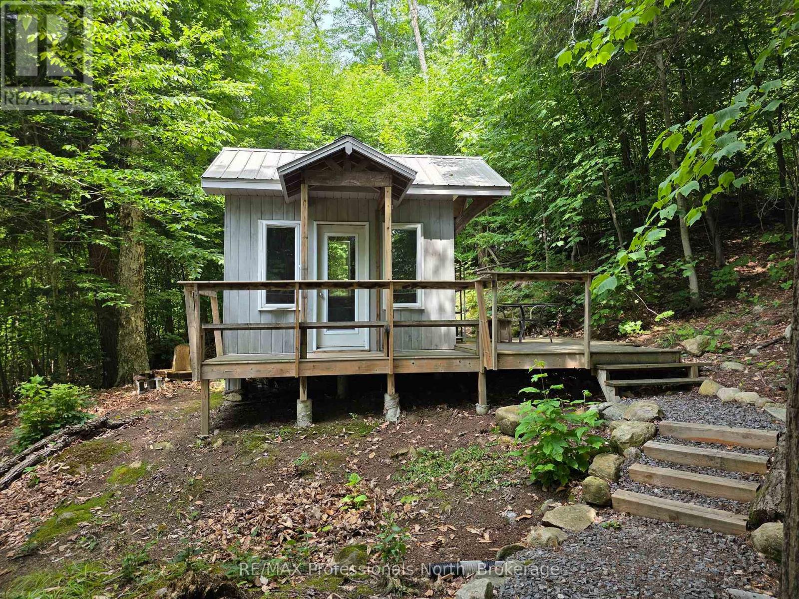 208 North Bay Lake Road, Perry, Ontario  P0A 1J0 - Photo 2 - X12969538