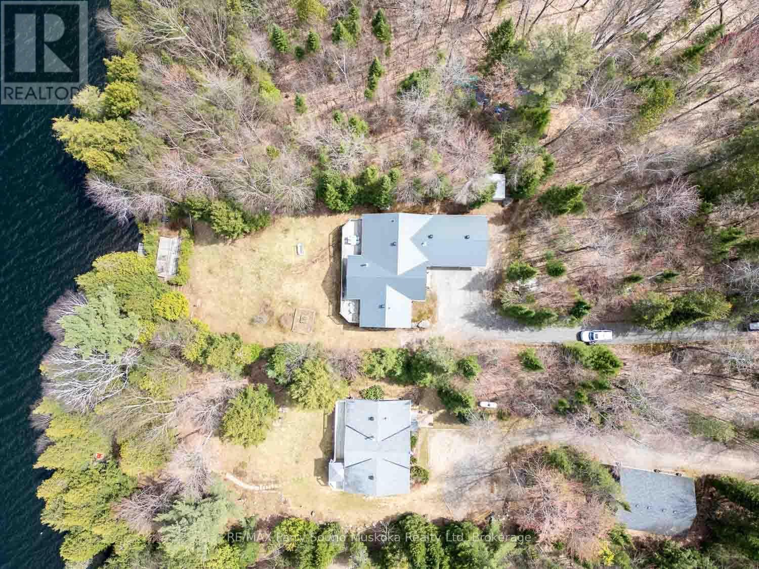 1889 South Horn Lake Road, Magnetawan, Ontario  P0A 1P0 - Photo 24 - X12969544