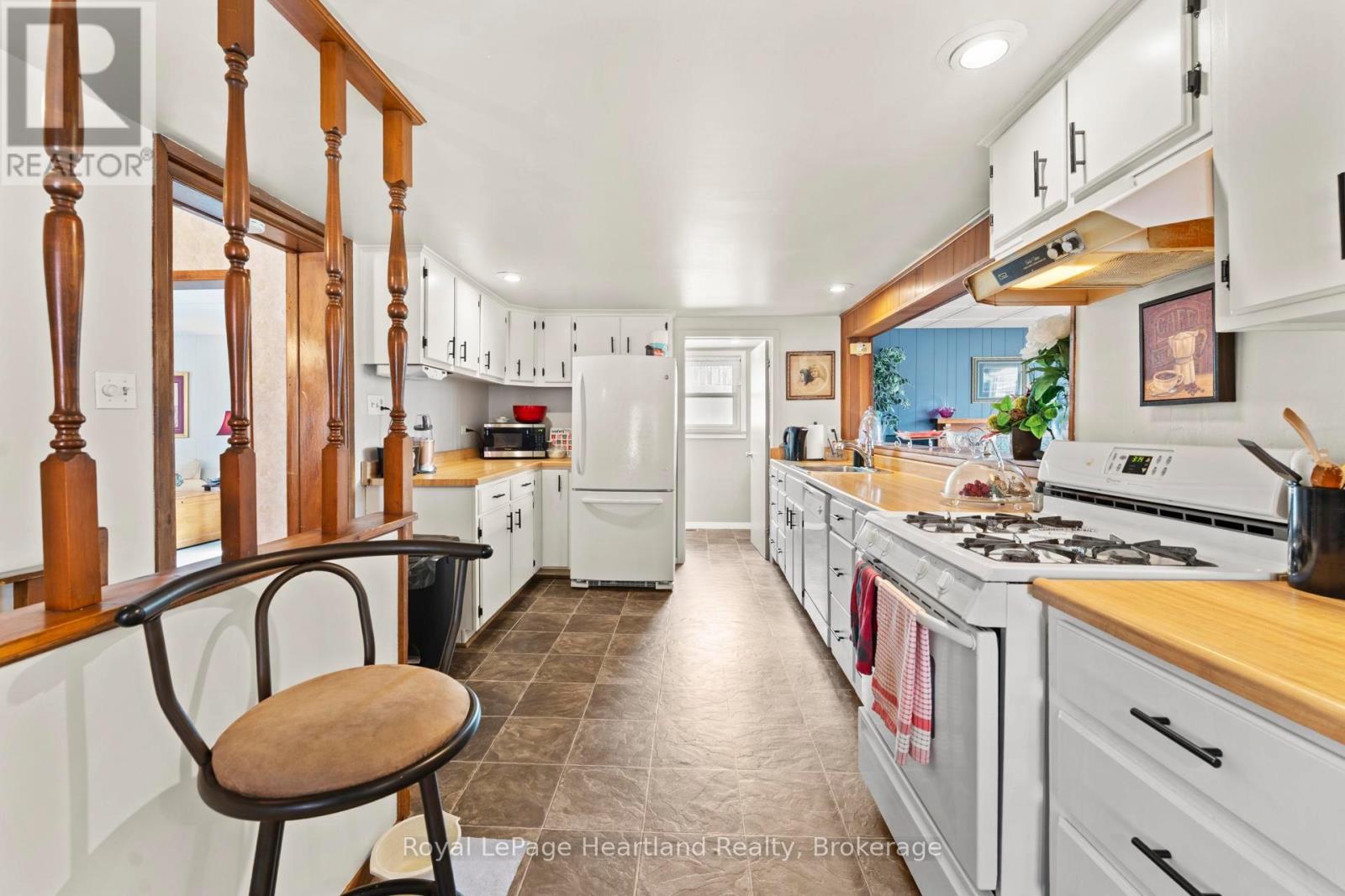 107 Victoria Street N, Goderich, Ontario  N7A 2S2 - Photo 16 - X12969606