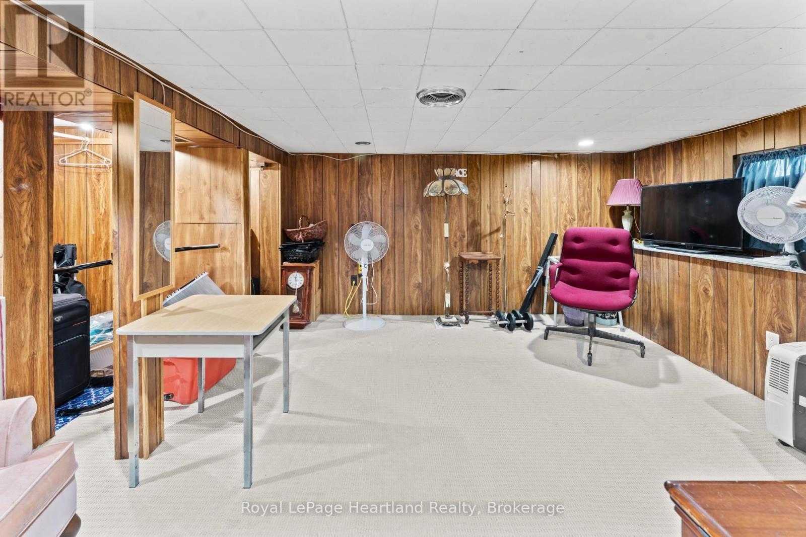 107 Victoria Street N, Goderich, Ontario  N7A 2S2 - Photo 28 - X12969606