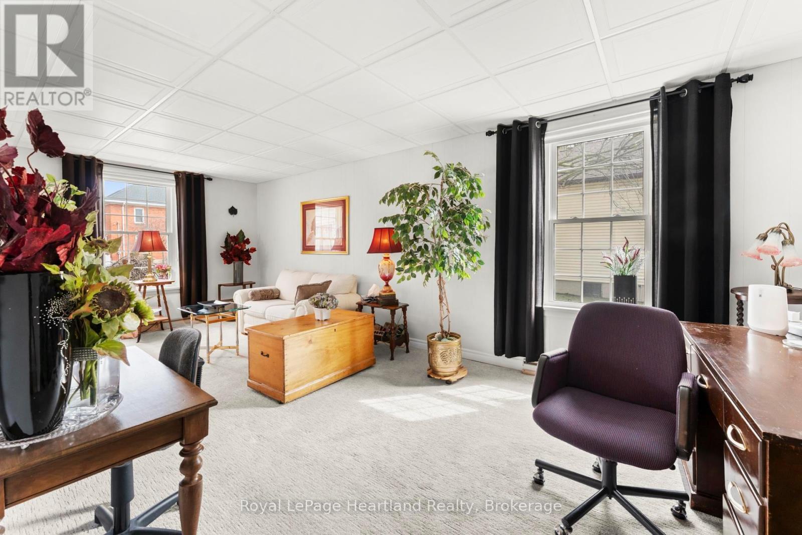 107 Victoria Street N, Goderich, Ontario  N7A 2S2 - Photo 8 - X12969606