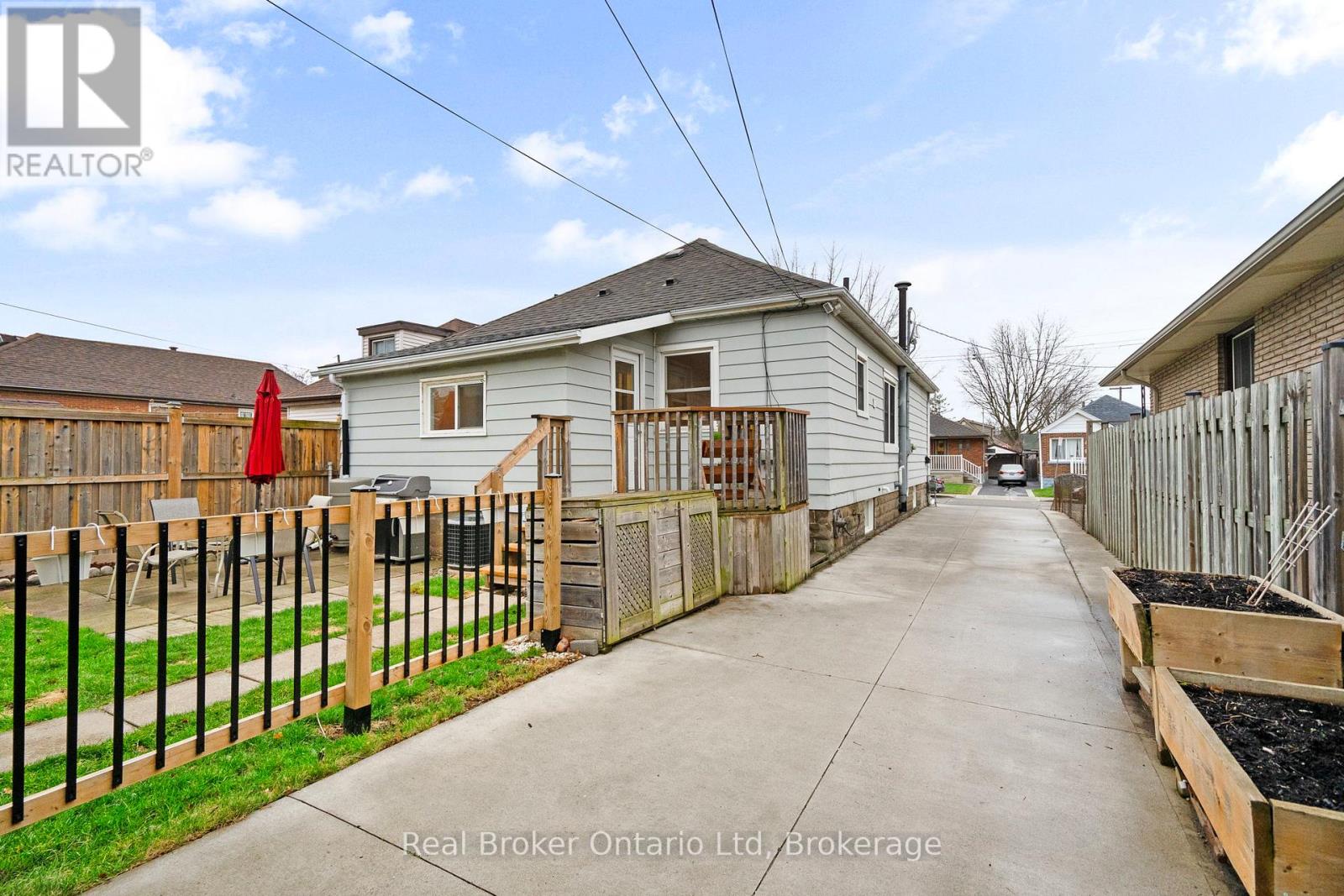 196 Ivon Avenue, Hamilton, Ontario  L8H 5S8 - Photo 28 - X12969712