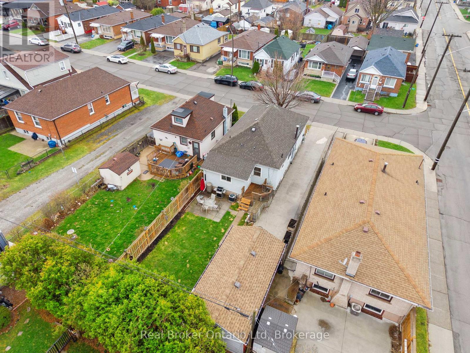 196 Ivon Avenue, Hamilton, Ontario  L8H 5S8 - Photo 29 - X12969712