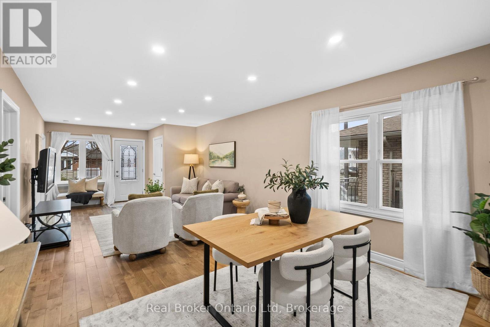 196 Ivon Avenue, Hamilton, Ontario  L8H 5S8 - Photo 8 - X12969712