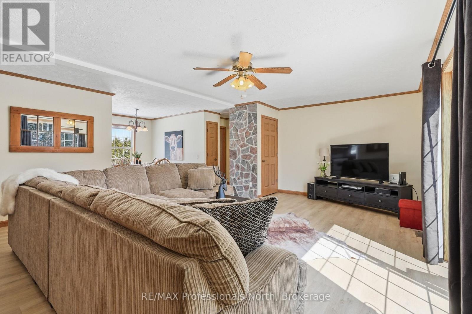 537 Spring Hill Road W, Ryerson, Ontario  P0A 1C0 - Photo 12 - X12969766