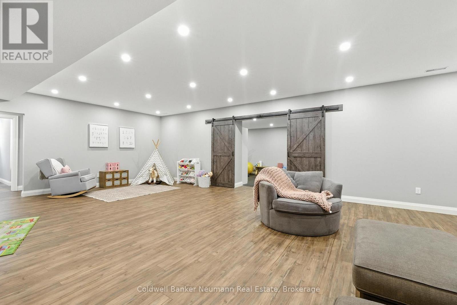 45 Amalia Crescent, Centre Wellington, Ontario  N0B 1J0 - Photo 26 - X12969874