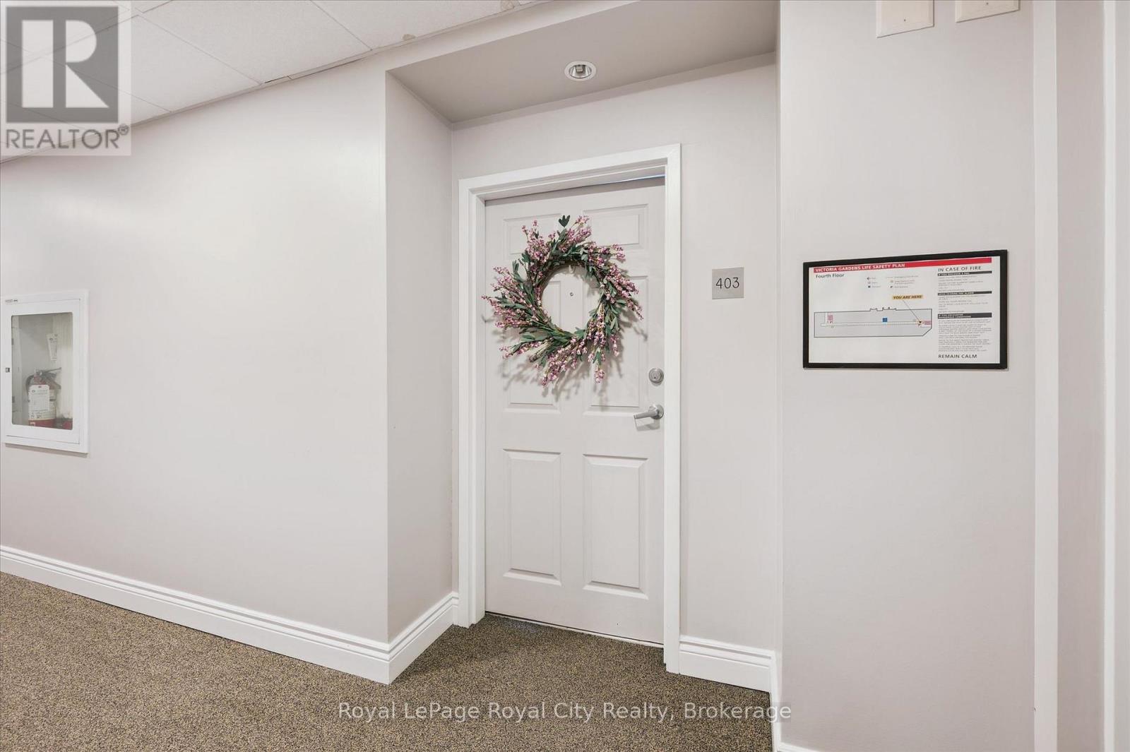 403 - 2 Colonial Drive, Guelph, Ontario  N1L 0K8 - Photo 3 - X12969948