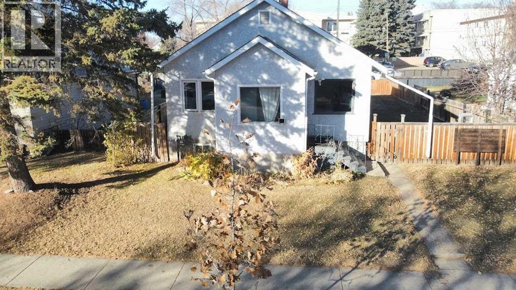 5308 49 Avenue, Camrose, Alberta  T4V 0N5 - Photo 2 - A2266371