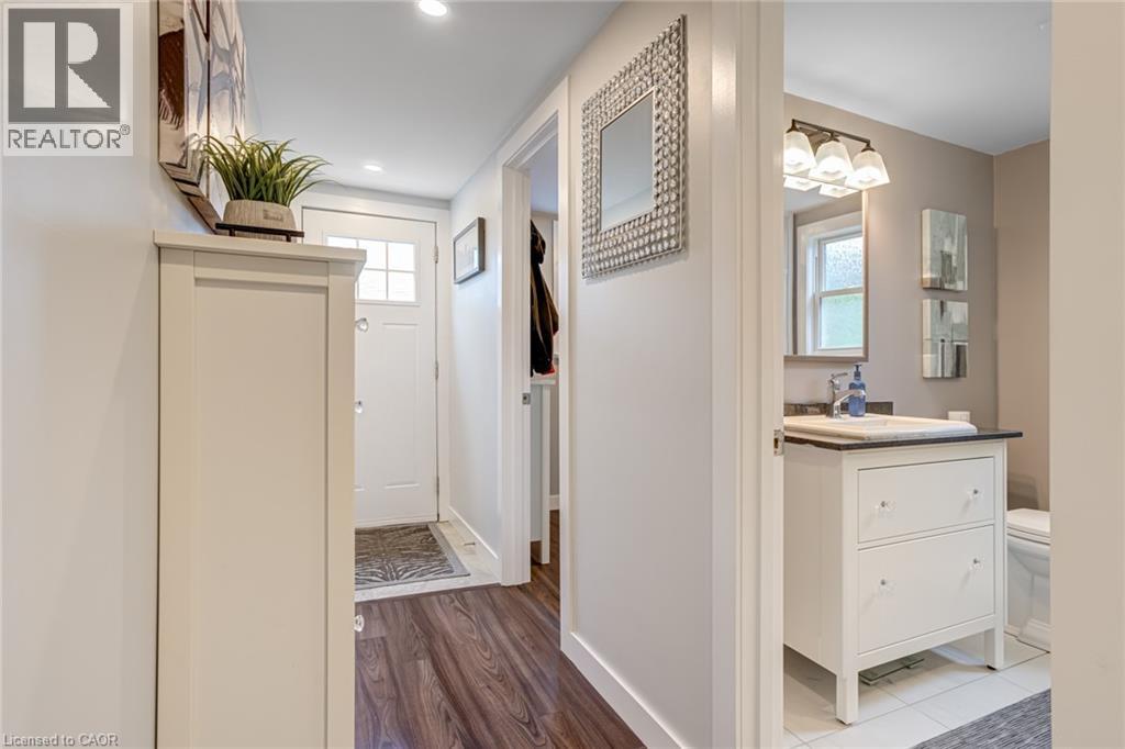 9056 Airport Road, Mount Hope, Ontario  L0R 1W0 - Photo 14 - 40818497