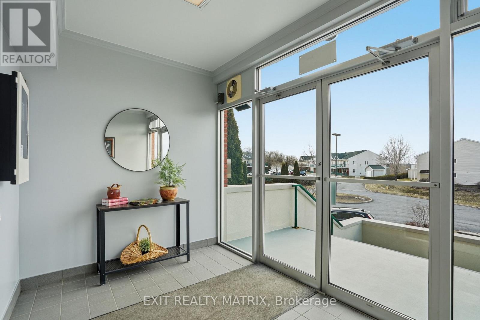 328 - 1303 Clement Street, Hawkesbury, Ontario  K6A 3P1 - Photo 4 - X12969652