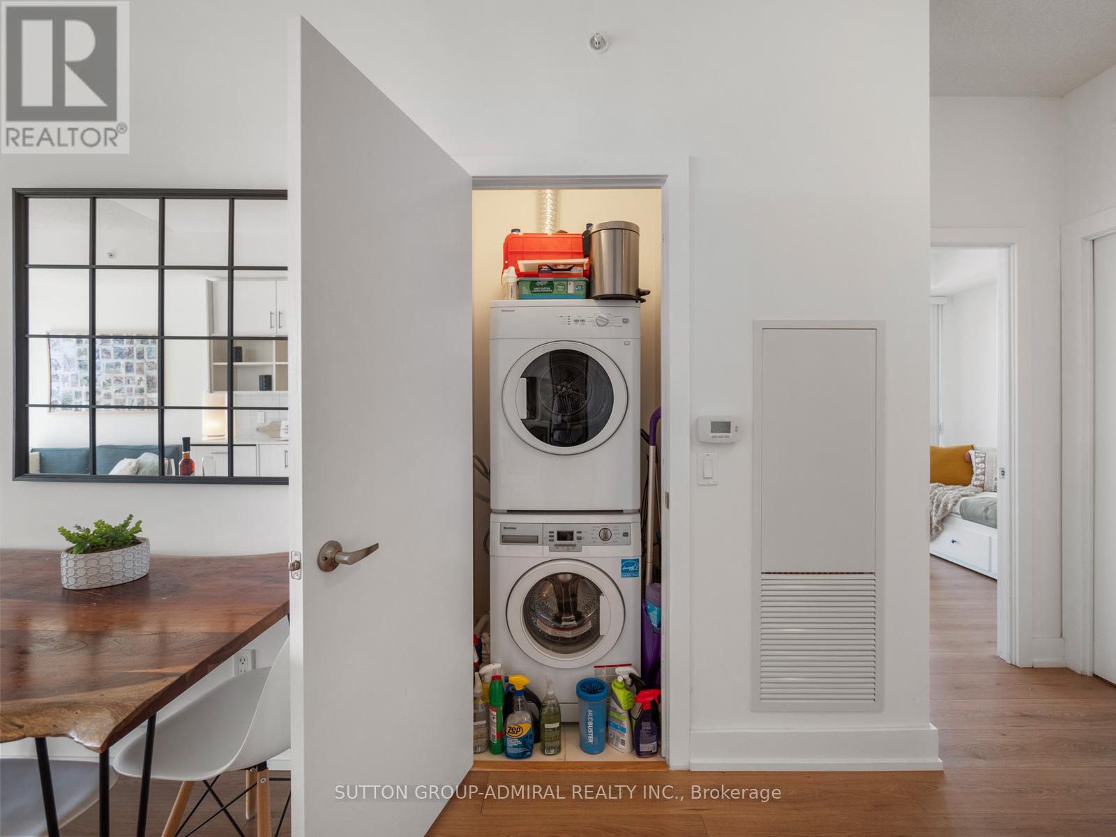 1005 - 128 Fairview Mall Drive, Toronto, Ontario  M2J 0E8 - Photo 15 - C12969502