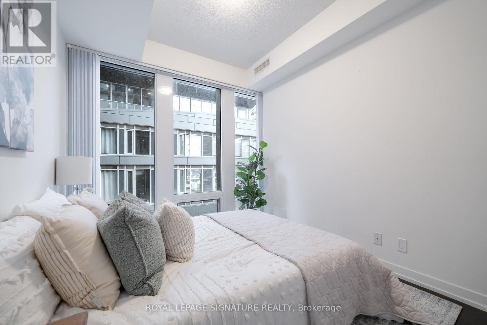 203 - 60 Shuter Street, Toronto, Ontario  M5B 1A8 - Photo 16 - C12969508