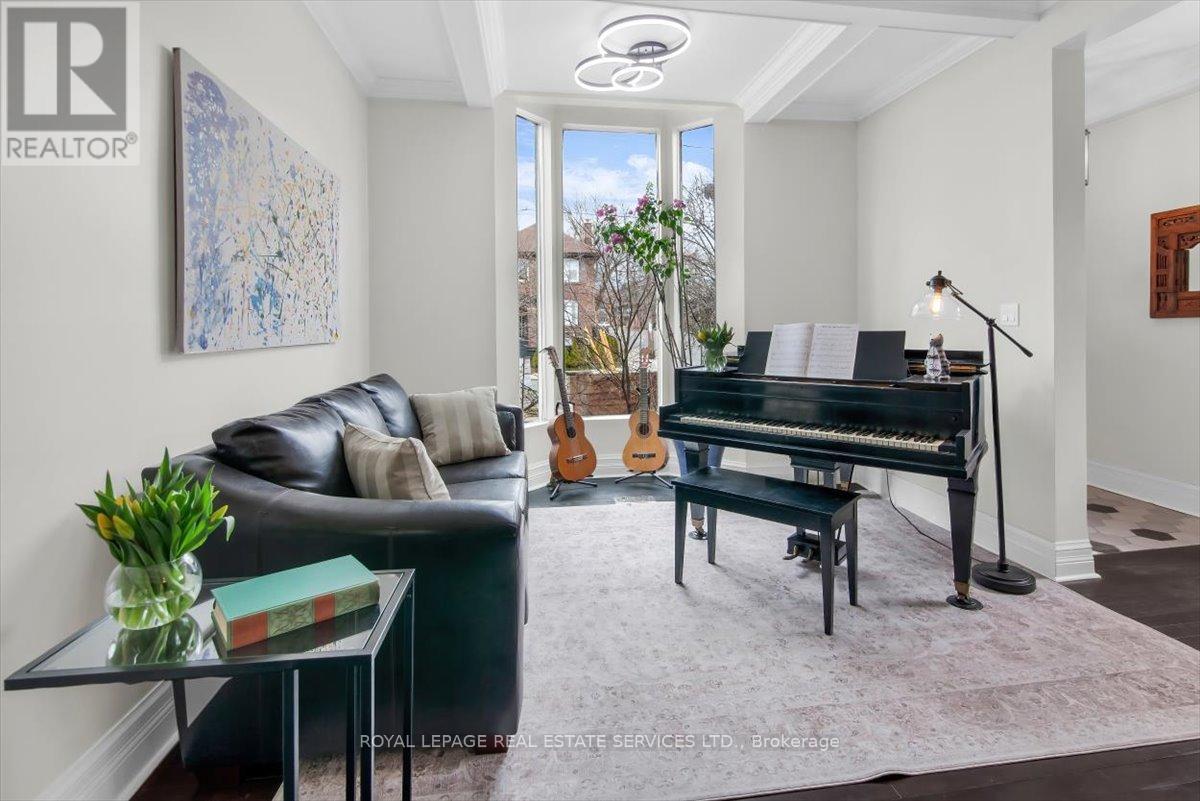 239 Heath Street E, Toronto, Ontario  M4T 1T1 - Photo 3 - C12969520