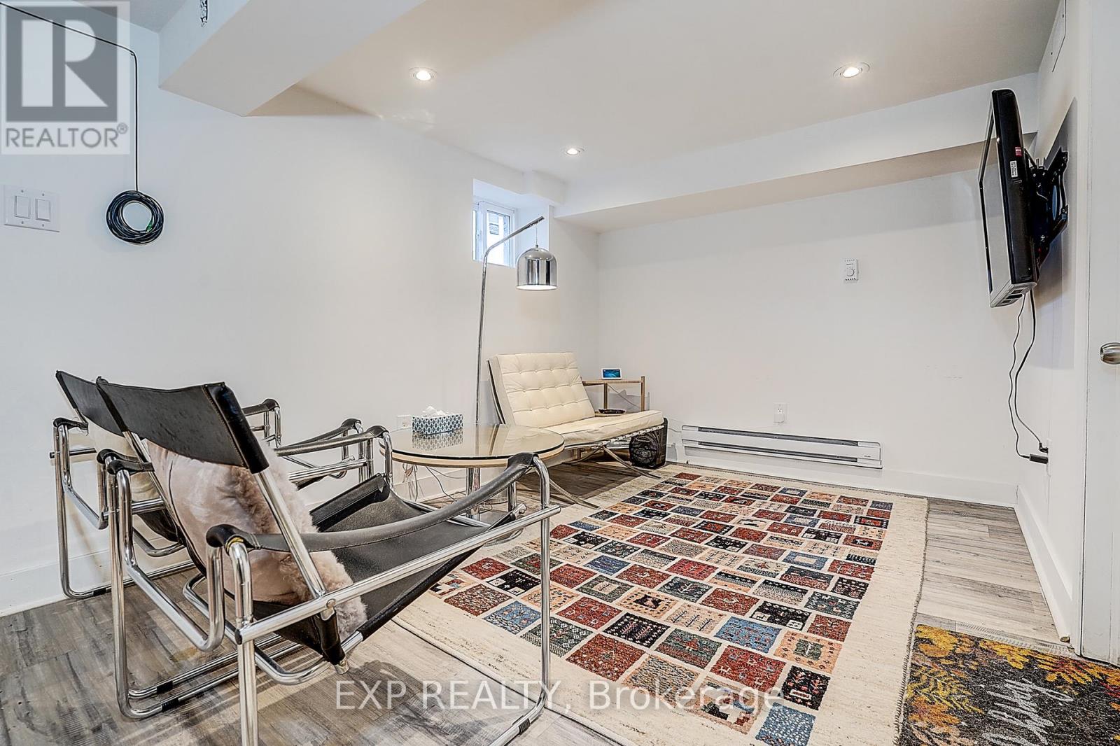 342 Glenholme Avenue, Toronto, Ontario  M6E 3E5 - Photo 24 - C12969540