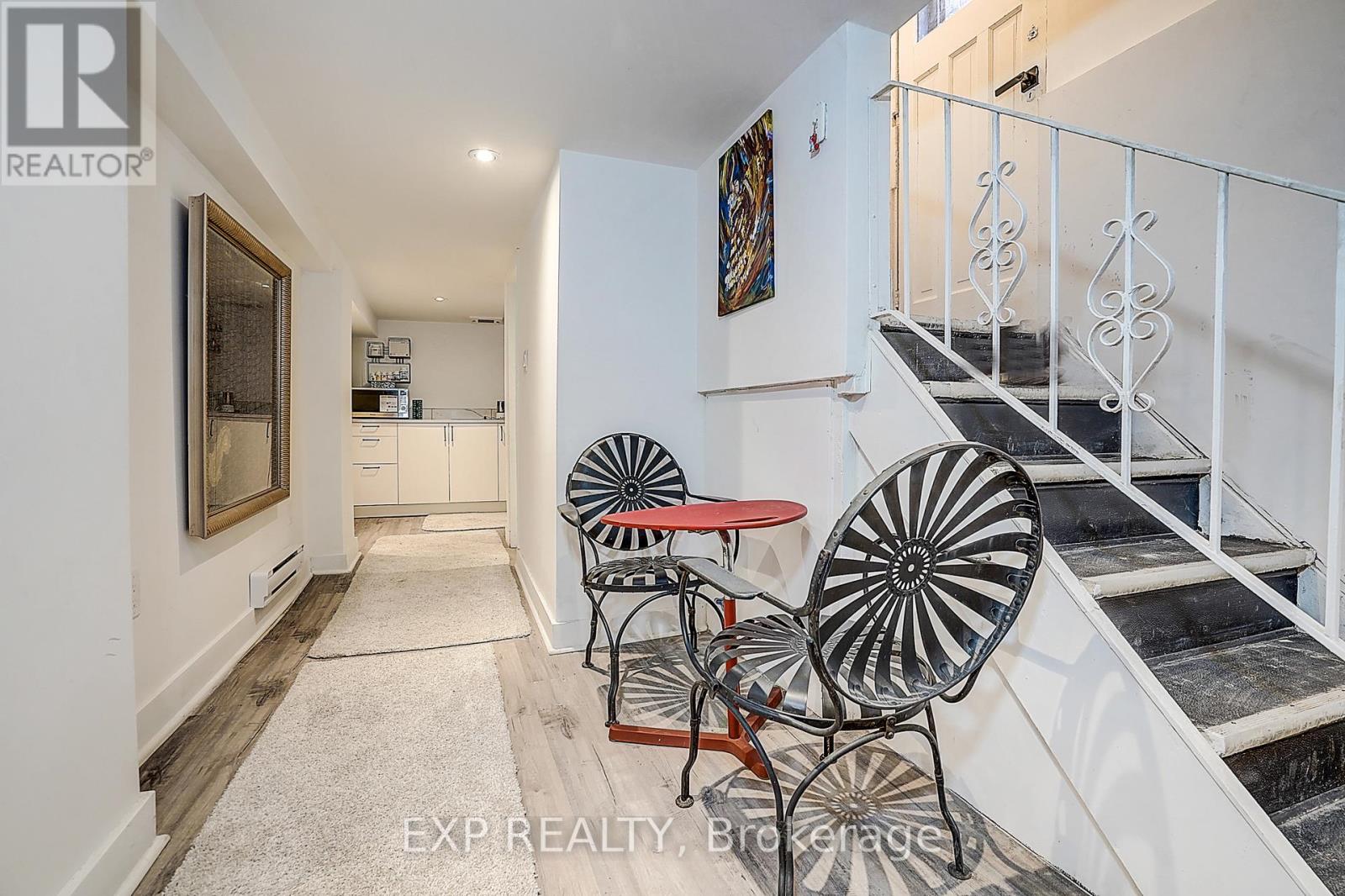 342 Glenholme Avenue, Toronto, Ontario  M6E 3E5 - Photo 27 - C12969540