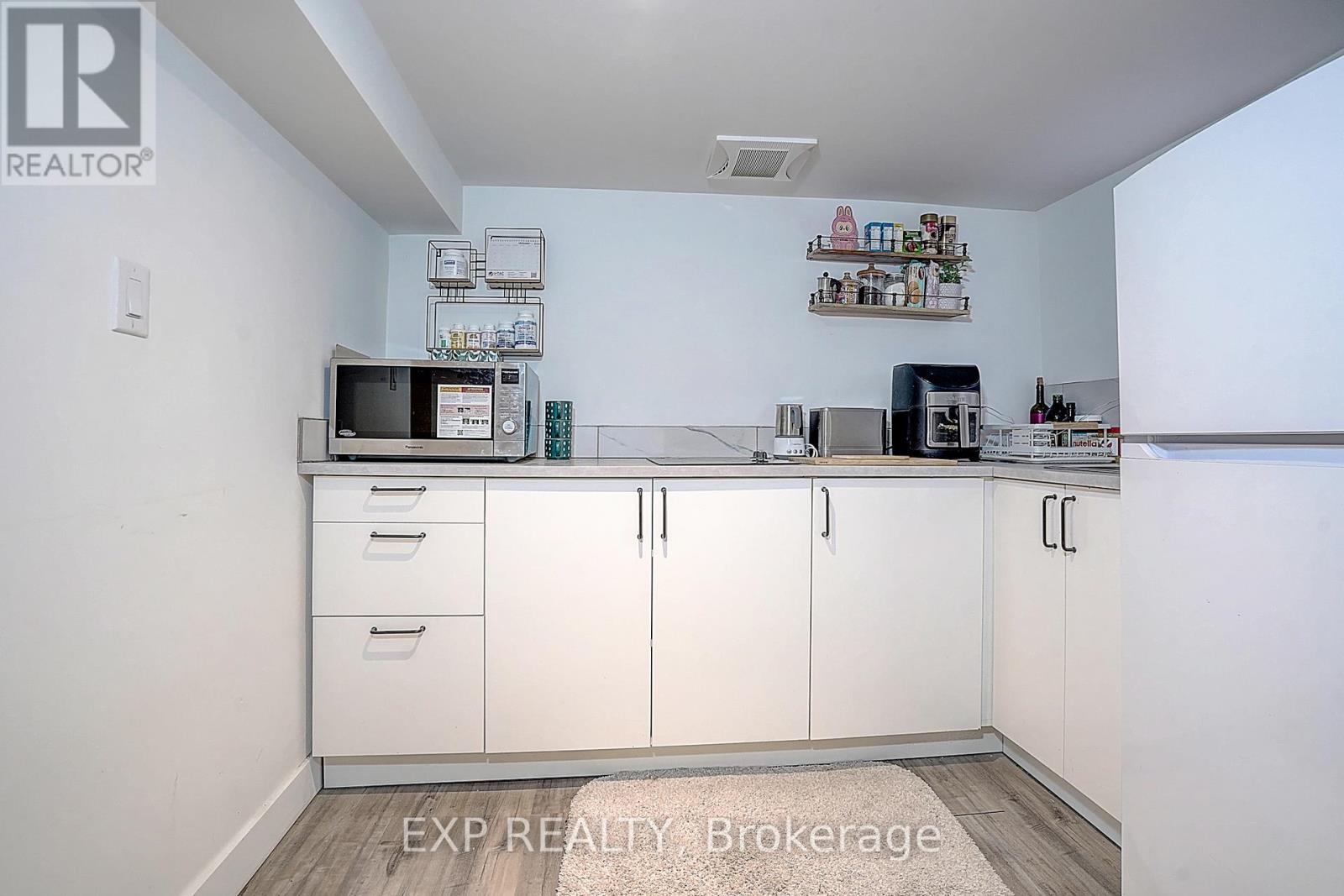 342 Glenholme Avenue, Toronto, Ontario  M6E 3E5 - Photo 29 - C12969540