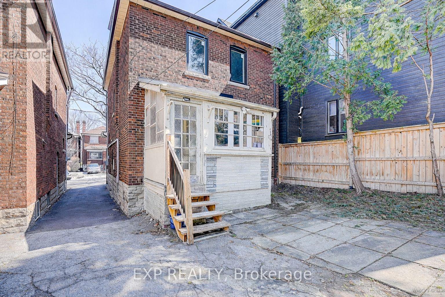 342 Glenholme Avenue, Toronto, Ontario  M6E 3E5 - Photo 36 - C12969540