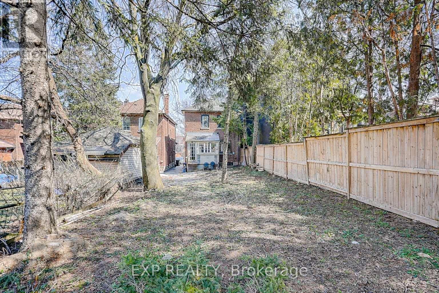 342 Glenholme Avenue, Toronto, Ontario  M6E 3E5 - Photo 37 - C12969540