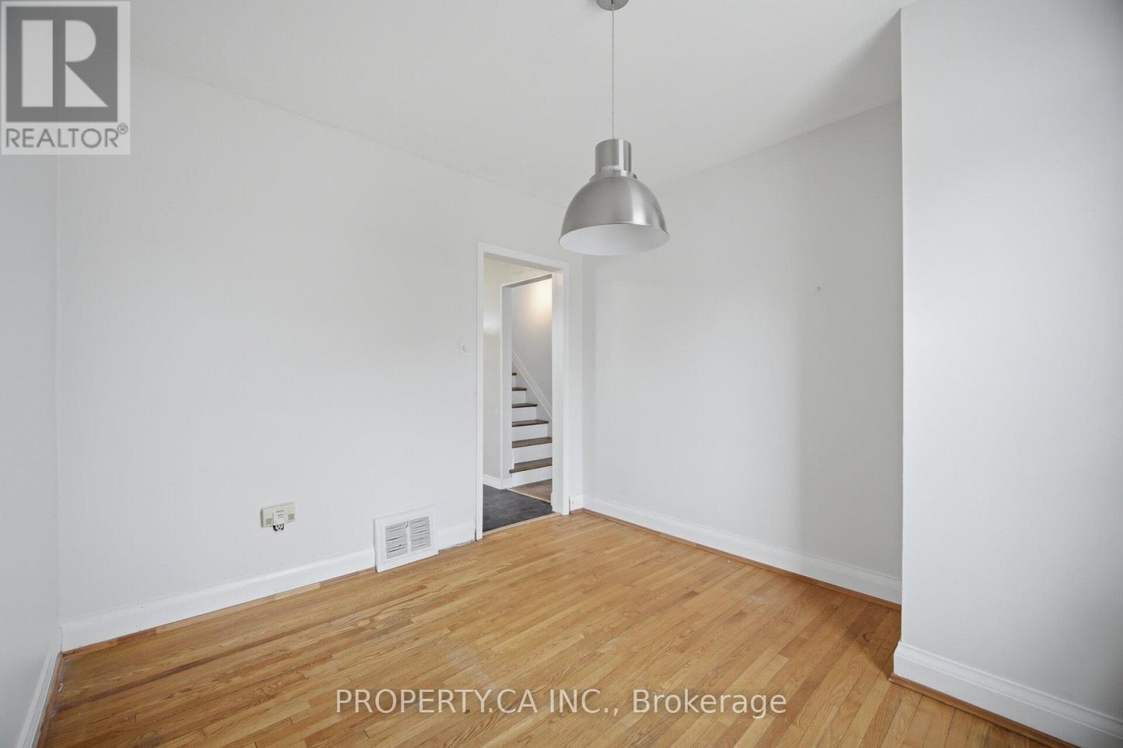 109 Pleasant Avenue, Toronto, Ontario  M2M 1M2 - Photo 11 - C12969578