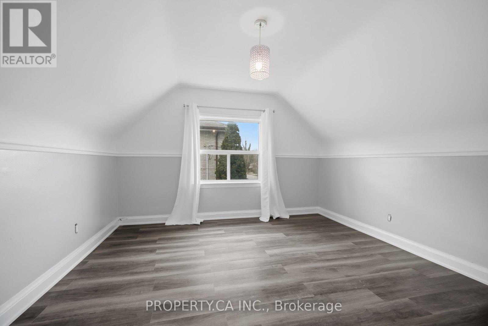 109 Pleasant Avenue, Toronto, Ontario  M2M 1M2 - Photo 18 - C12969578