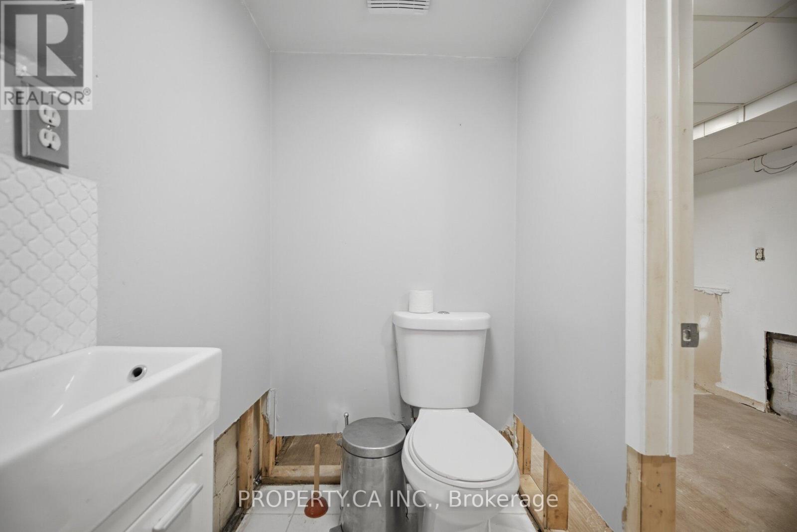109 Pleasant Avenue, Toronto, Ontario  M2M 1M2 - Photo 29 - C12969578
