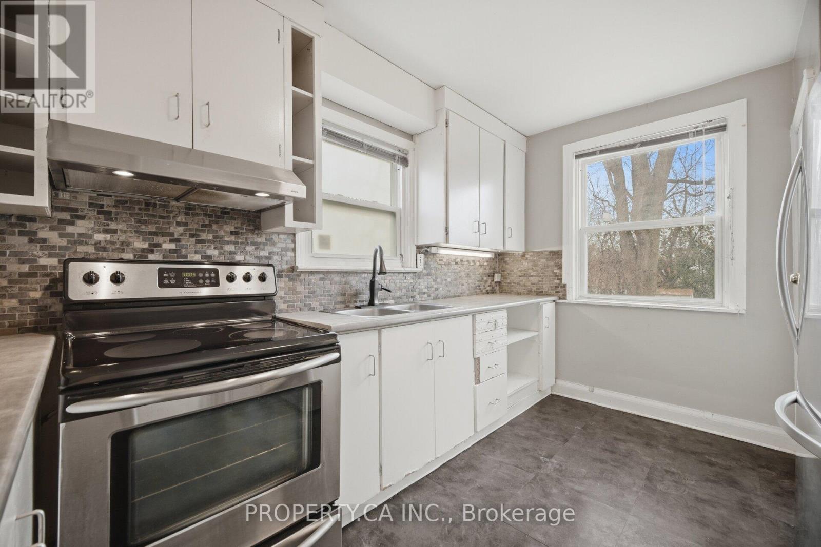 109 Pleasant Avenue, Toronto, Ontario  M2M 1M2 - Photo 7 - C12969578