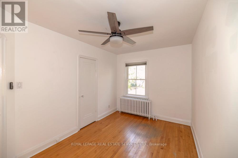 8 Macpherson Avenue, Toronto, Ontario  M4W 2L8 - Photo 10 - C12969642