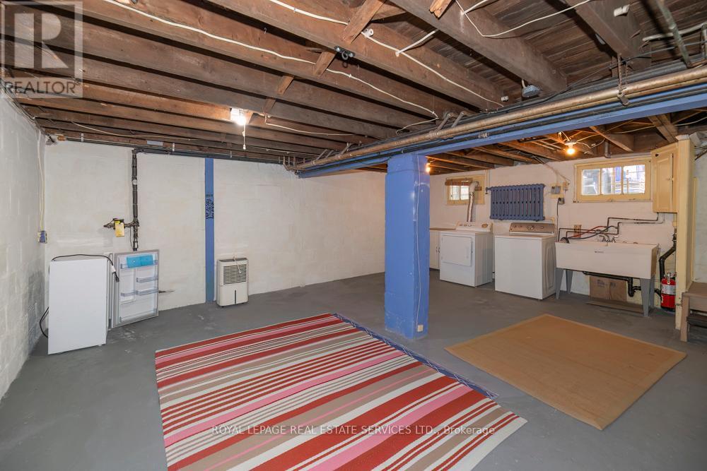 8 Macpherson Avenue, Toronto, Ontario  M4W 2L8 - Photo 12 - C12969642