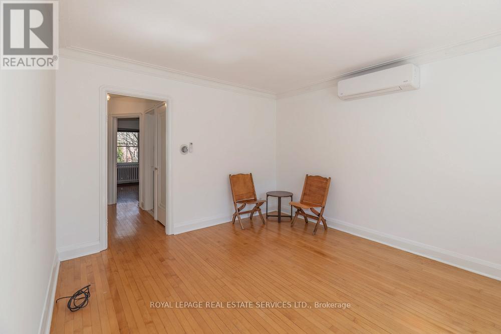 8 Macpherson Avenue, Toronto, Ontario  M4W 2L8 - Photo 3 - C12969642