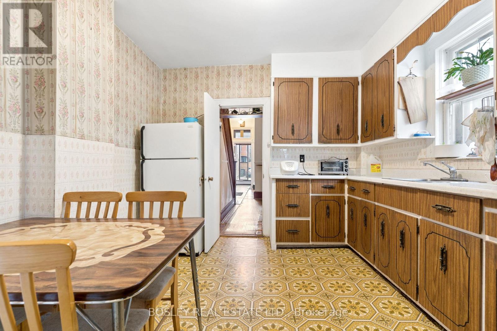 183 Gladstone Avenue, Toronto, Ontario  M6J 3L3 - Photo 11 - C12969648