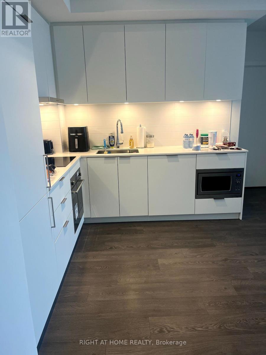 S1110 - 8 Olympic Gdn Drive E, Toronto, Ontario  M2M 0B9 - Photo 7 - C12969698