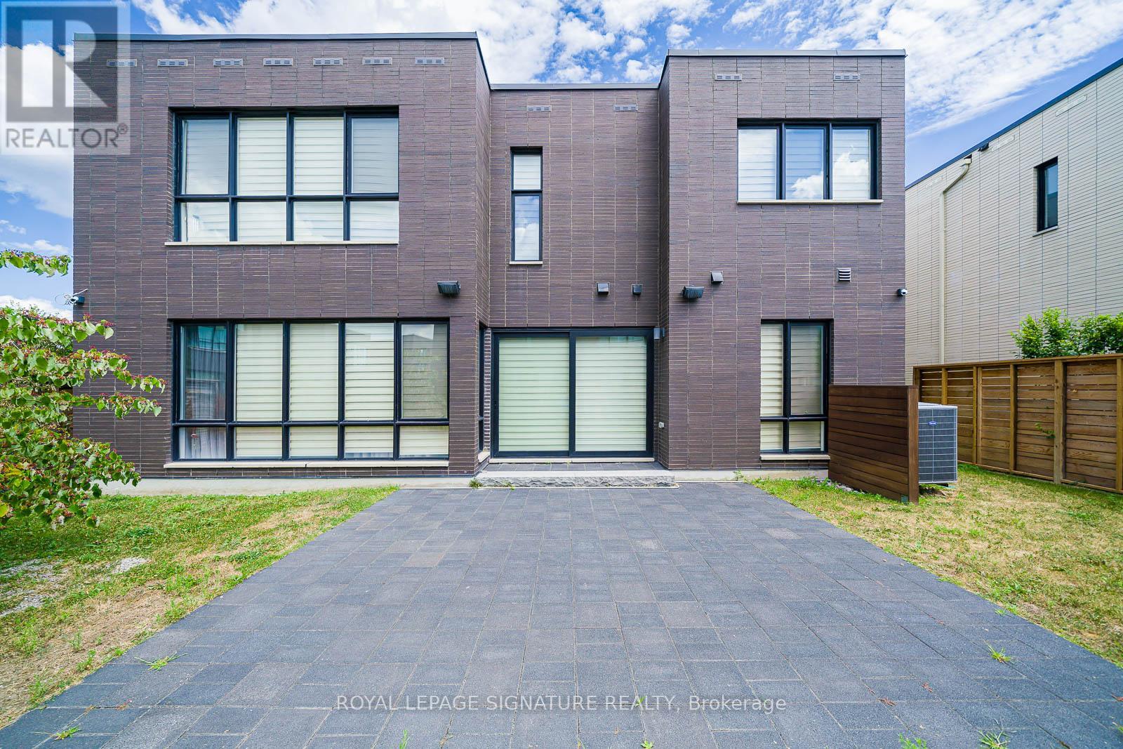 50 Page Avenue, Toronto, Ontario  M2K 2B4 - Photo 28 - C12969706