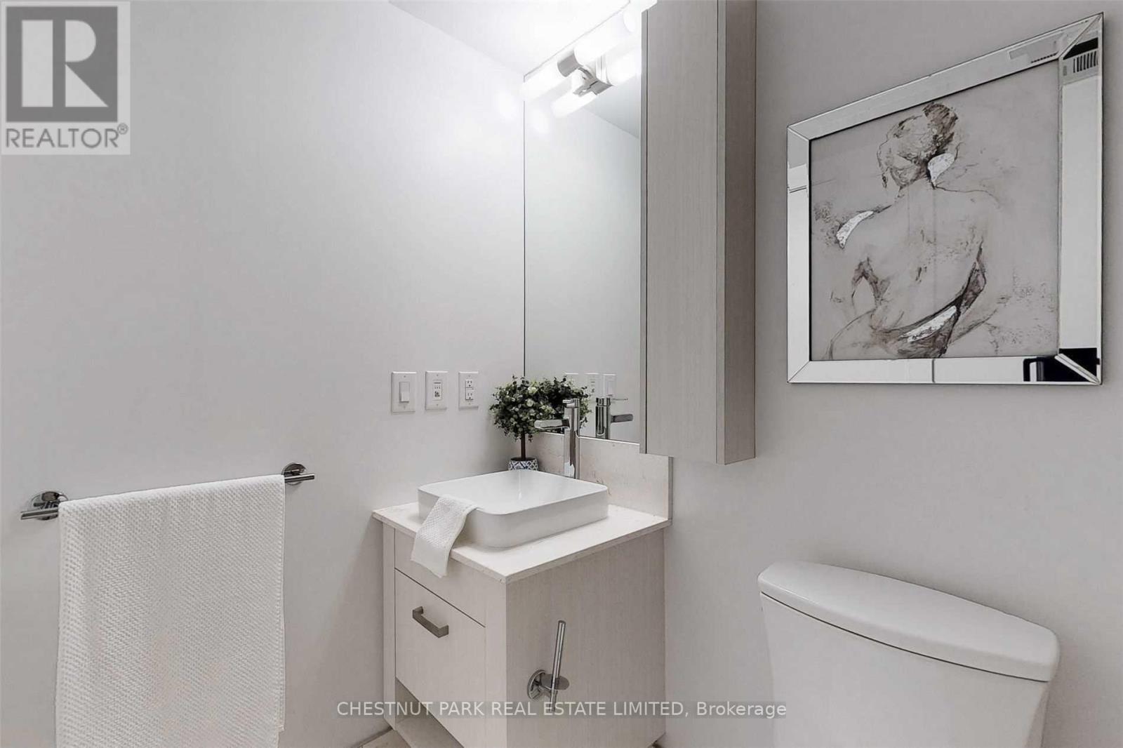 705 - 3018 Yonge Street, Toronto, Ontario  M4N 2K4 - Photo 19 - C12969718