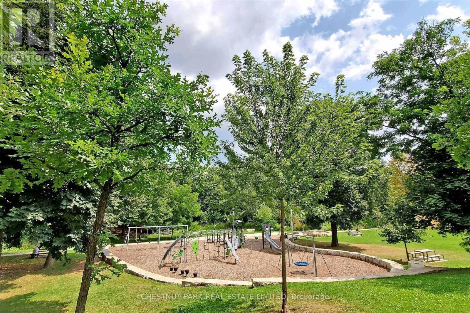 705 - 3018 Yonge Street, Toronto, Ontario  M4N 2K4 - Photo 34 - C12969718