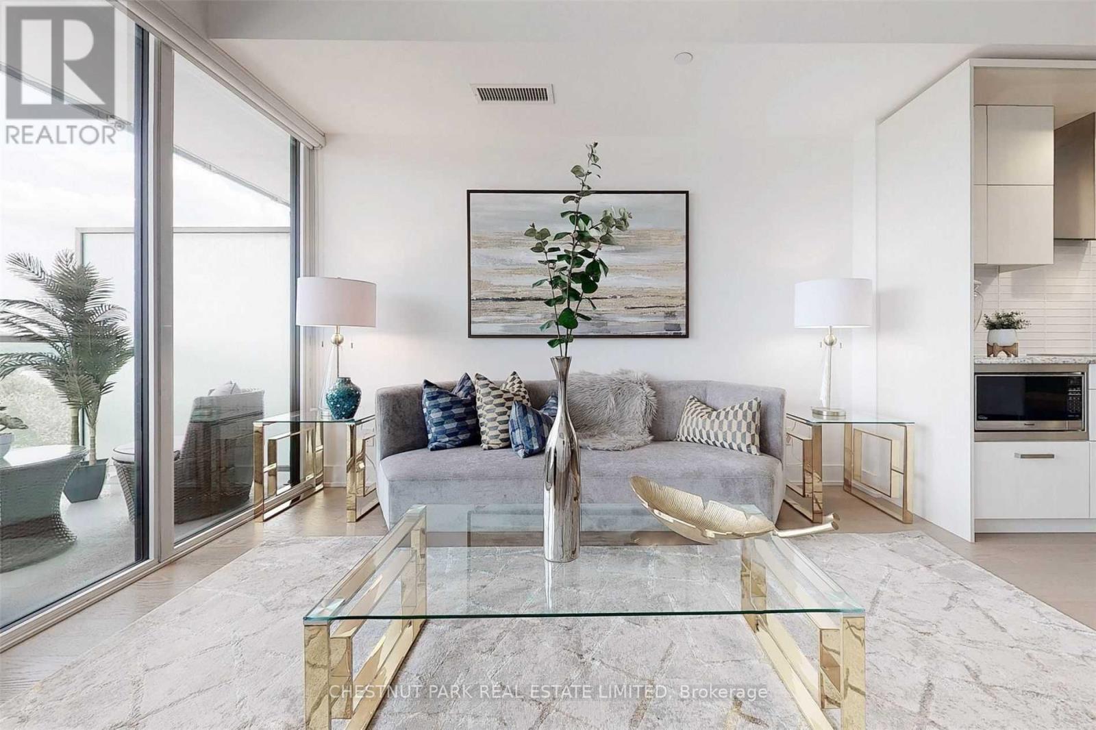 705 - 3018 Yonge Street, Toronto, Ontario  M4N 2K4 - Photo 8 - C12969718