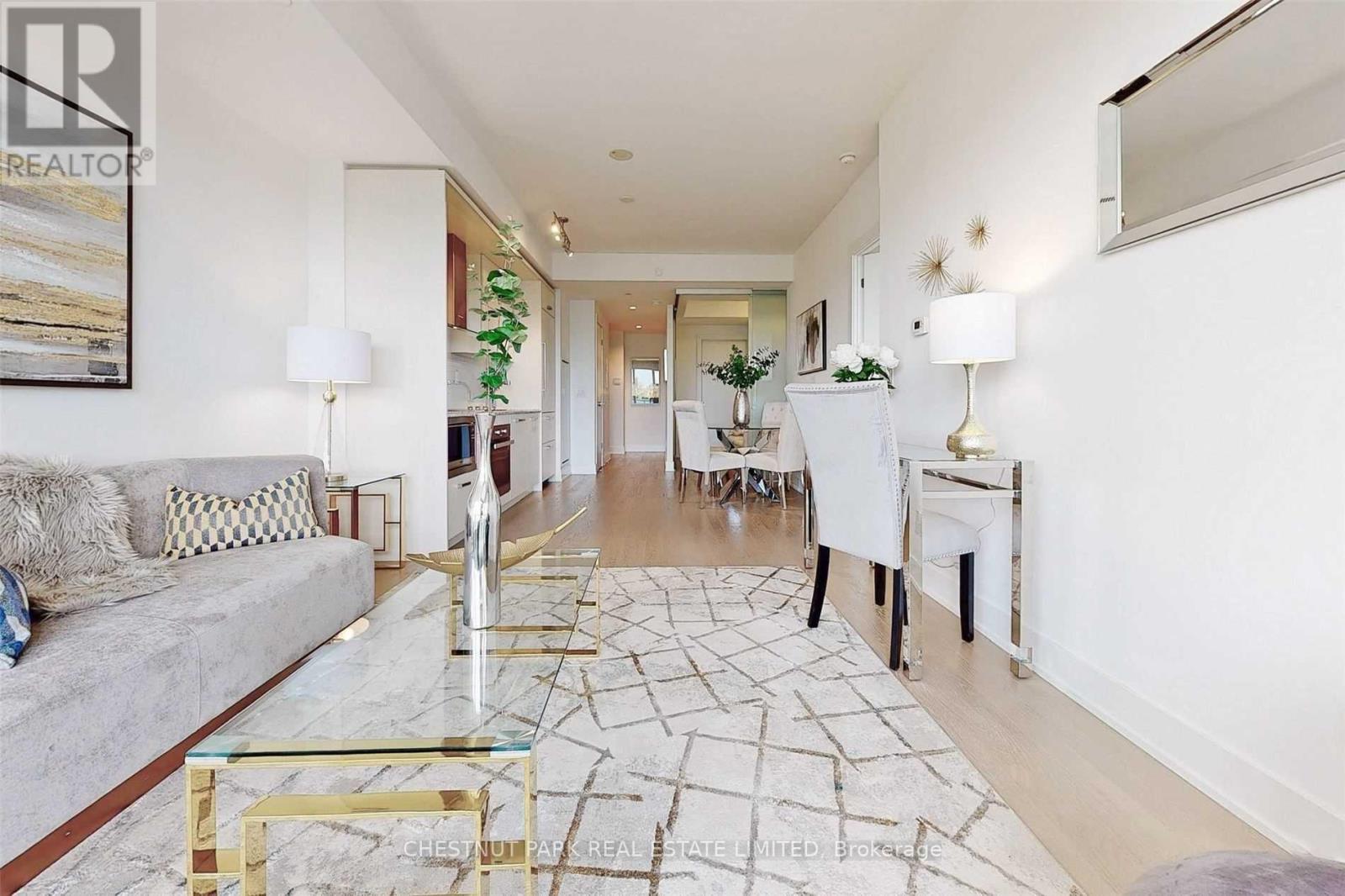 705 - 3018 Yonge Street, Toronto, Ontario  M4N 2K4 - Photo 9 - C12969718