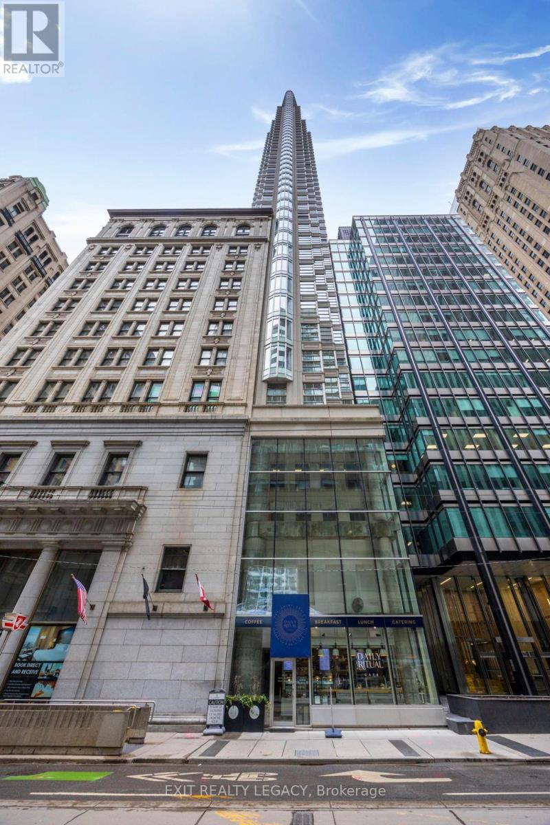 2402 - 1 King Street W, Toronto, Ontario  M5H 1A1 - Photo 2 - C12969728