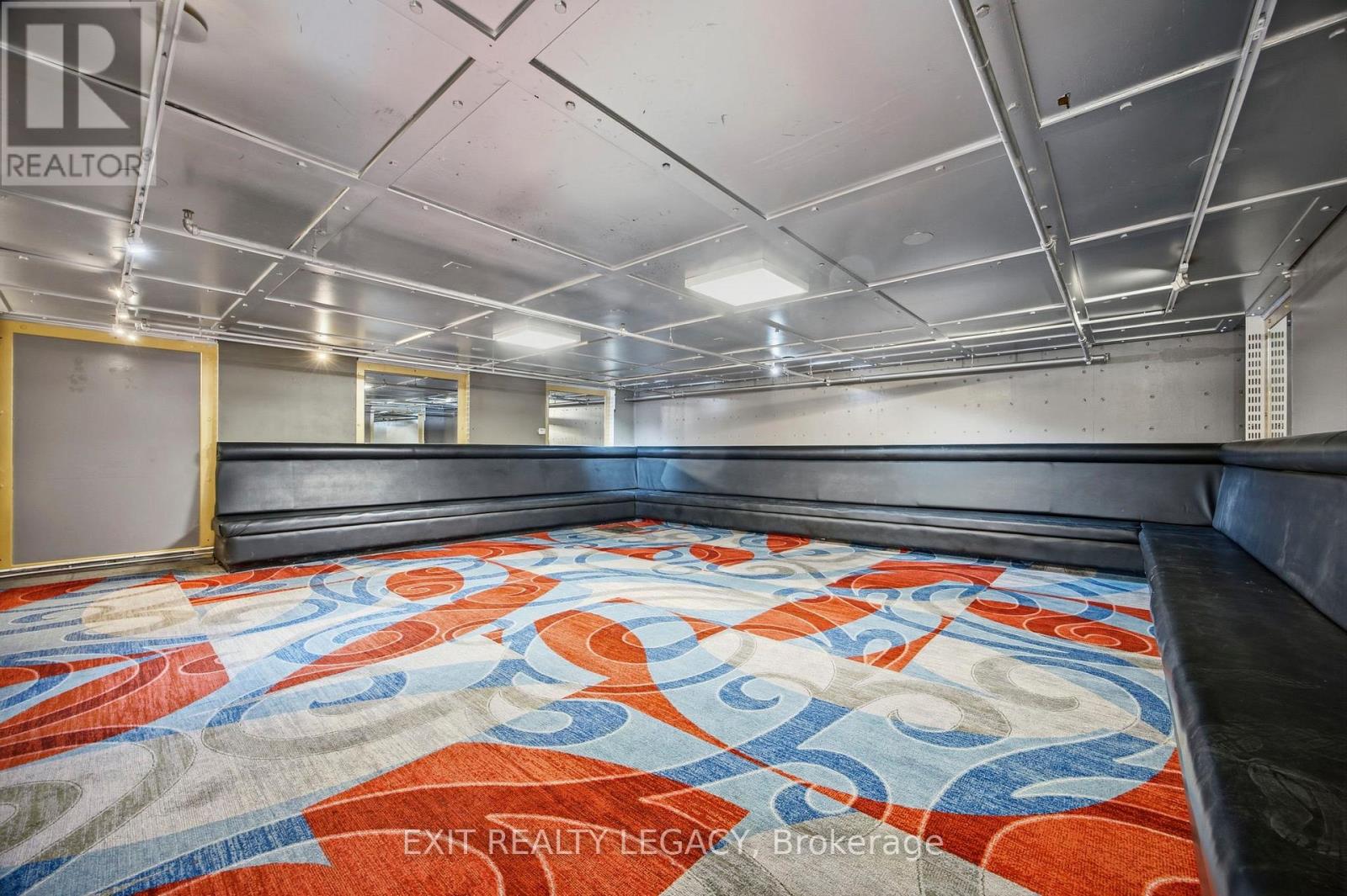 2402 - 1 King Street W, Toronto, Ontario  M5H 1A1 - Photo 25 - C12969728