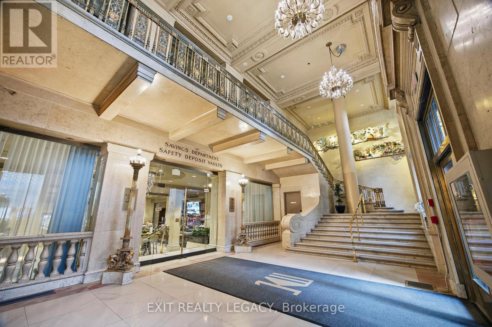 2402 - 1 King Street W, Toronto, Ontario  M5H 1A1 - Photo 29 - C12969728