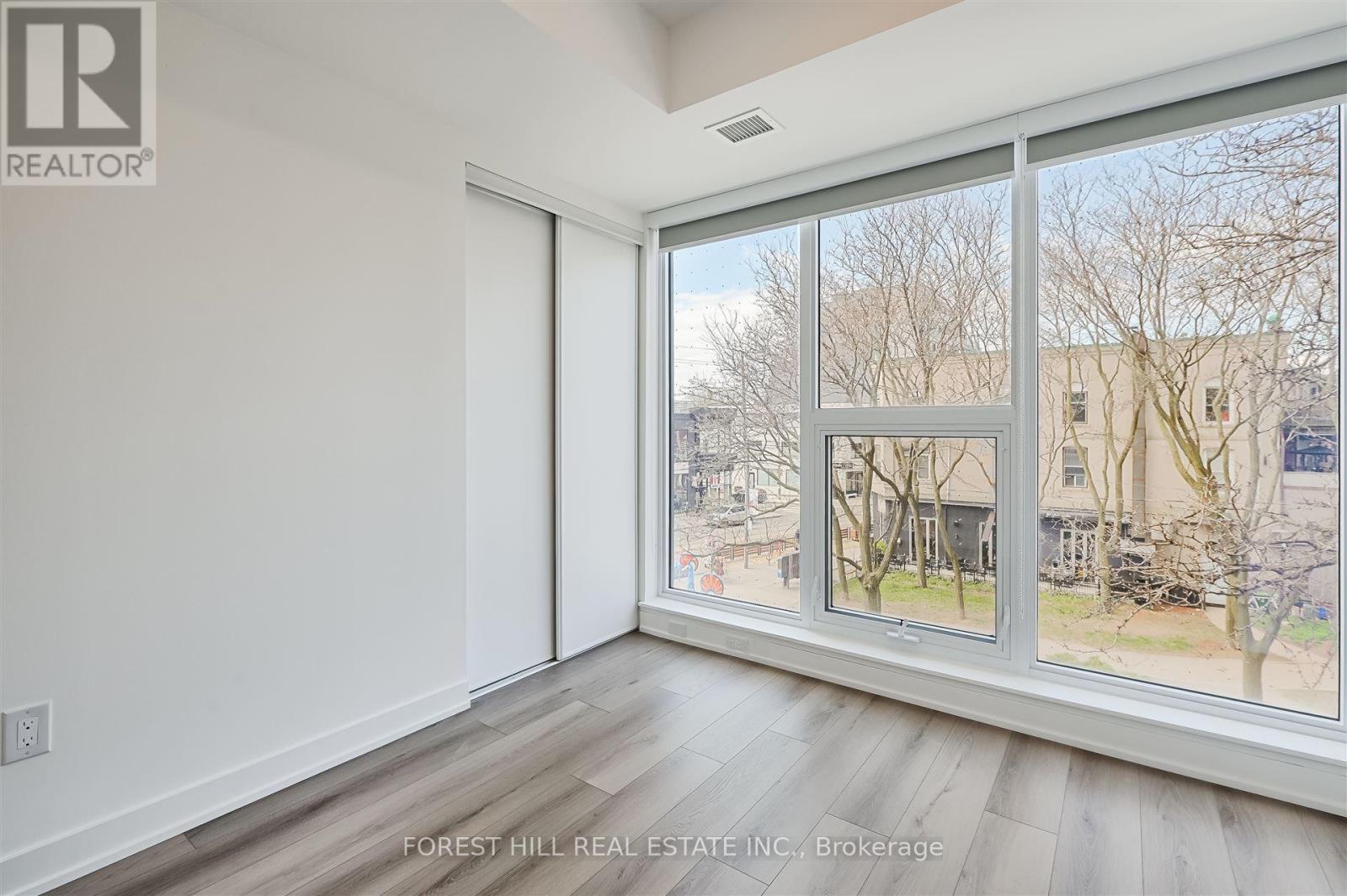 312 - 5 Lakeview Avenue, Toronto, Ontario  M6J 0H3 - Photo 10 - C12969758