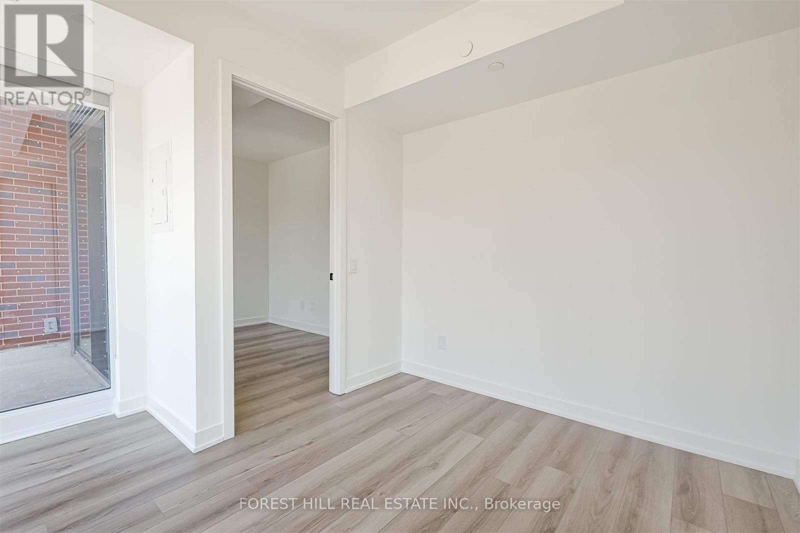 312 - 5 Lakeview Avenue, Toronto, Ontario  M6J 0H3 - Photo 13 - C12969758