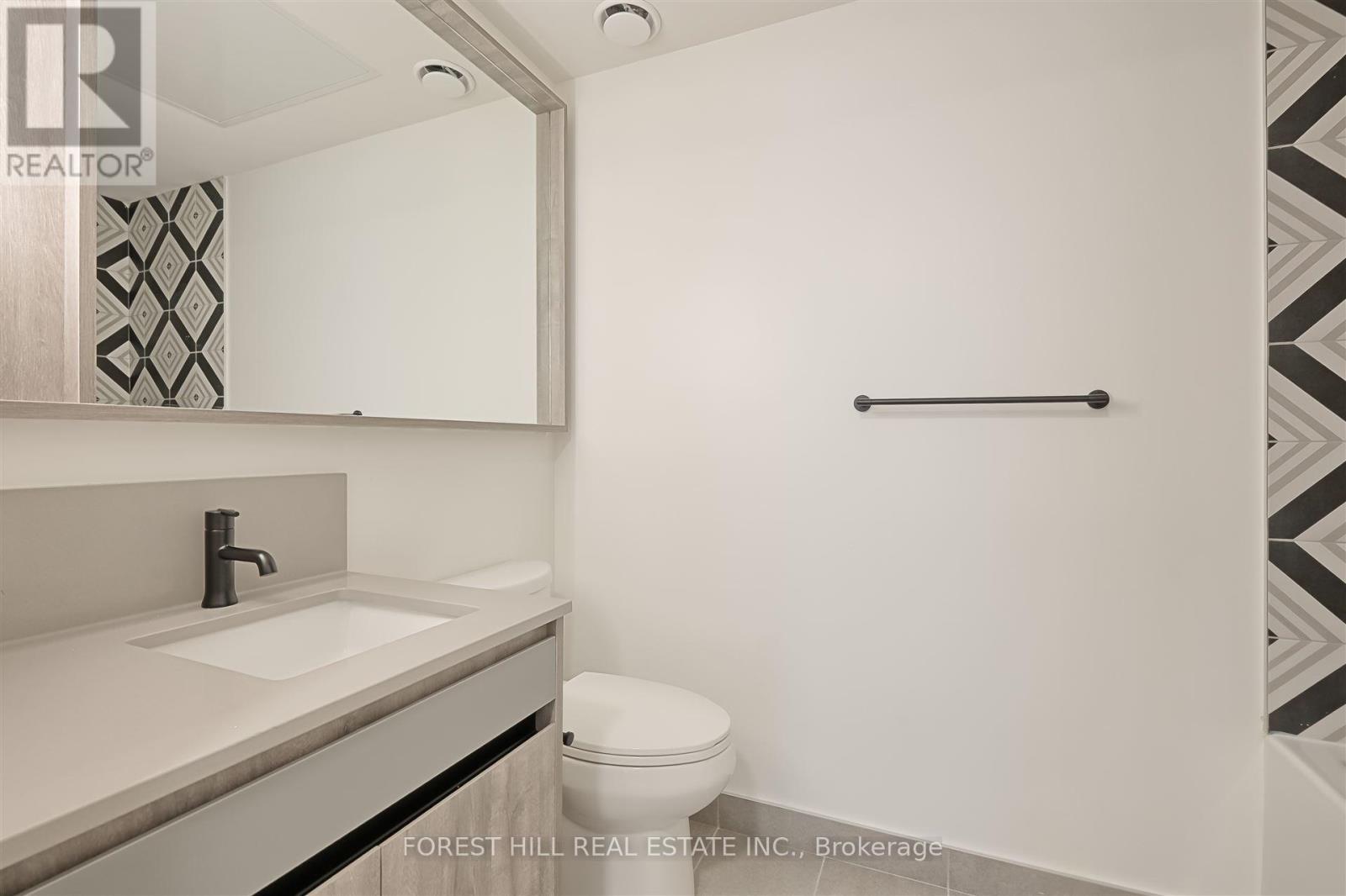 312 - 5 Lakeview Avenue, Toronto, Ontario  M6J 0H3 - Photo 14 - C12969758