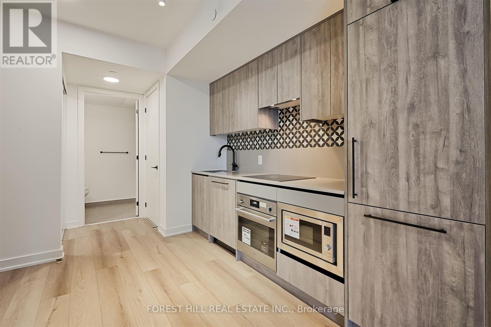 312 - 5 Lakeview Avenue, Toronto, Ontario  M6J 0H3 - Photo 5 - C12969758