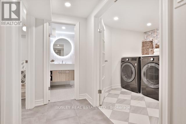 72 Hudson Drive, Toronto, Ontario  M4T 2K3 - Photo 32 - C12969822