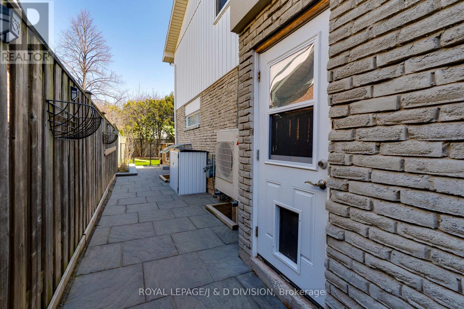 365 Lynn Place, Oakville, Ontario  L6H 2C5 - Photo 43 - W12892130